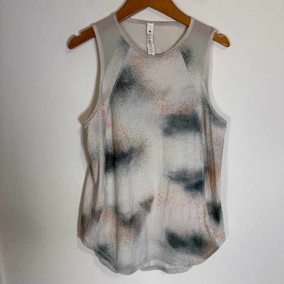 Lululemon Workout Sculpt Tank Top Mesh Racerback Athletic Spray Camo Gray Size 6 - Picture 1 of 5